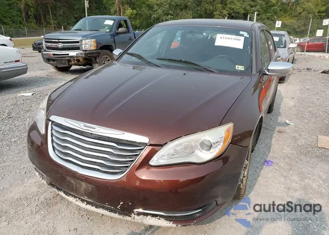 2012 Chrysler 200 Touring z USA, uszkodzony, nr VIN 1C3CCBBG9CN241903